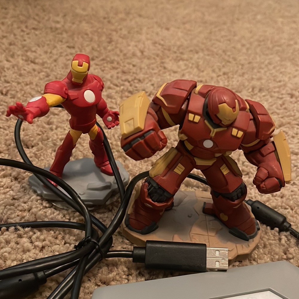 XBox One Disney Infinity set - Picture 3 of 5